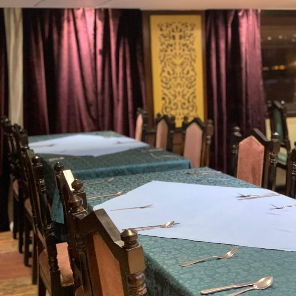 رحلة نيلية رحلة عشاء نيلية رحلة نيلية بالقاهرة عشاء على النيل مركب نيلي مركب نيلي فاخر أفضل رحلة نيلية عروض الرحلات النيلية رحلة نيلية رومانسية رحلة نيلية وقت الغروب رحلة نيلية مع عرض رحلة نيلية للعائلات حجز رحلة نيلية رحلة نيلية في مصر عشاء فاخر على النيل رحلة نيلية ليلية أفضل مركب نيلي بالقاهرة عروض عشاء نيلي رحلات نهر النيل أفضل رحلات نيلية Nile Cruise Nile Dinner Cruise Dinner Cruise Cairo Nile Cruise Cairo Best Nile Cruise Luxury Nile Cruise Romantic Nile Cruise Nile Sunset Cruise Cairo Dinner Cruise Egypt Nile Cruise Nile Cruise Egypt Nile Cruise with Dinner Nile Cruise with Show Cairo Nile Cruise Nile Boat Dinner Nile River Cruise Nile Cruise Booking Nile Cruise Trip Nile Cruise Tour Evening Nile Cruise Nile Cruise Offers Best Dinner Cruise Cairo Top Nile Cruise Egypt Luxury Dinner Cruise Nile Cheap Nile Cruise Cairo Private Nile Cruise Family Nile Cruise Couple Nile Cruise Nile Cruise Experience Nile Cruise Packages حجز مركب نيلي أفضل عشاء على النيل رحلة نيلية خاصة مركب نيلي للعائلات مركب نيلي للأزواج رحلة نيلية للمناسبات رحلة نيلية للخطوبة رحلة نيلية لعيد الميلاد مركب نيلي للحفلات رحلة نيلية للزفاف رحلة نيلية جماعية رحلة نيلية سياحية مركب نيلي سياحي رحلة نيلية VIP عشاء رومانسي على النيل